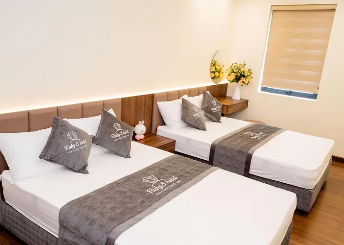 Ruby 8 Hotel Ha Long